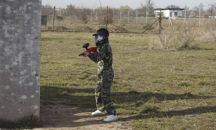 Equipamiento completo para paintball infantil en Madrid 
