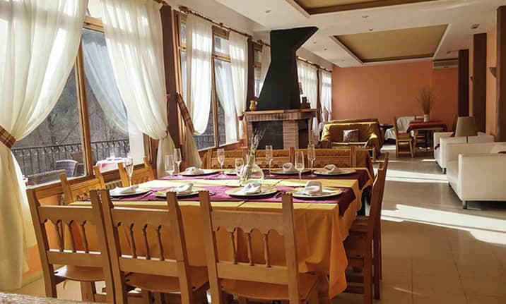 Commedor y restaurante en Hotel asociado Serranía de Cuenca